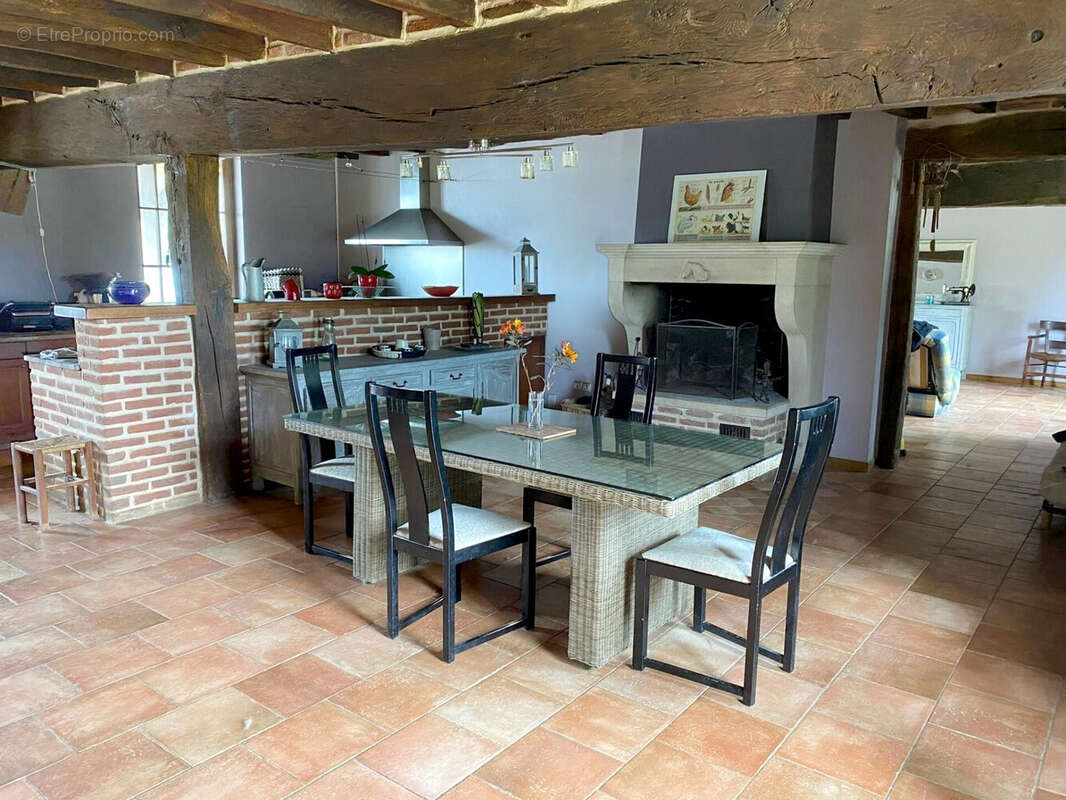 Maison à SAINT-GERMAIN-DU-BOIS