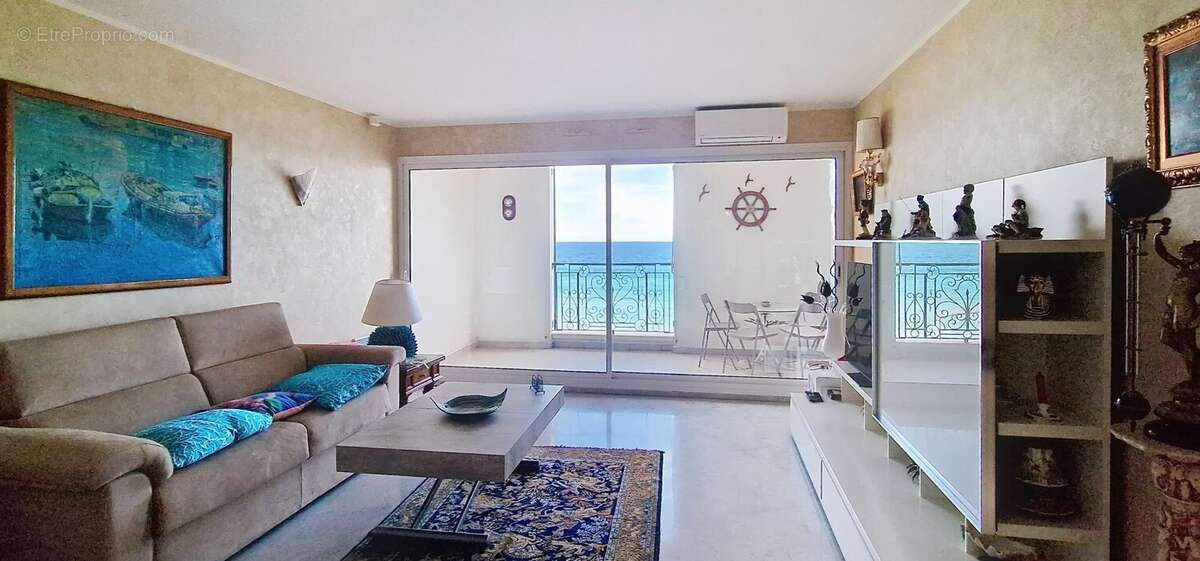 Appartement à MENTON