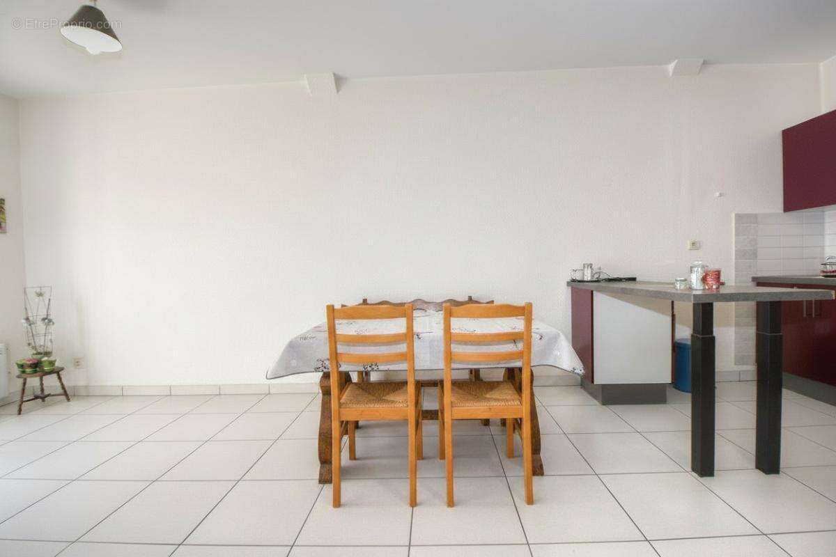 Appartement 2 pièces et parking  en centre ville - photo 6