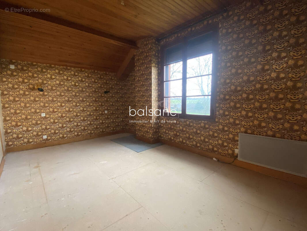 Maison à SAINT-PIERRE-DE-VARENGEVILLE