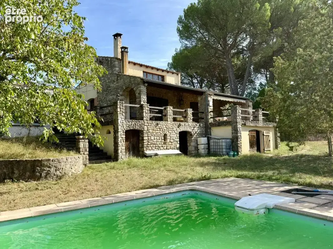 Photo Maison à Laurac-En-Vivarais au prix de 295 000€