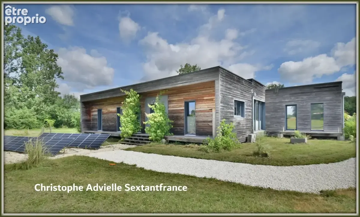 Villa d'architecte ossature bois, plain pied , 4 chambres , piscine, garage et atelier sur 1,6 Ha - photo 14