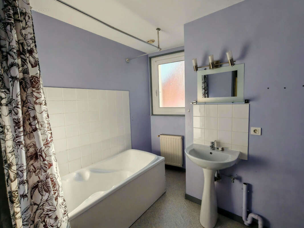 Photo 9 - Appartement à BAUME-LES-DAMES