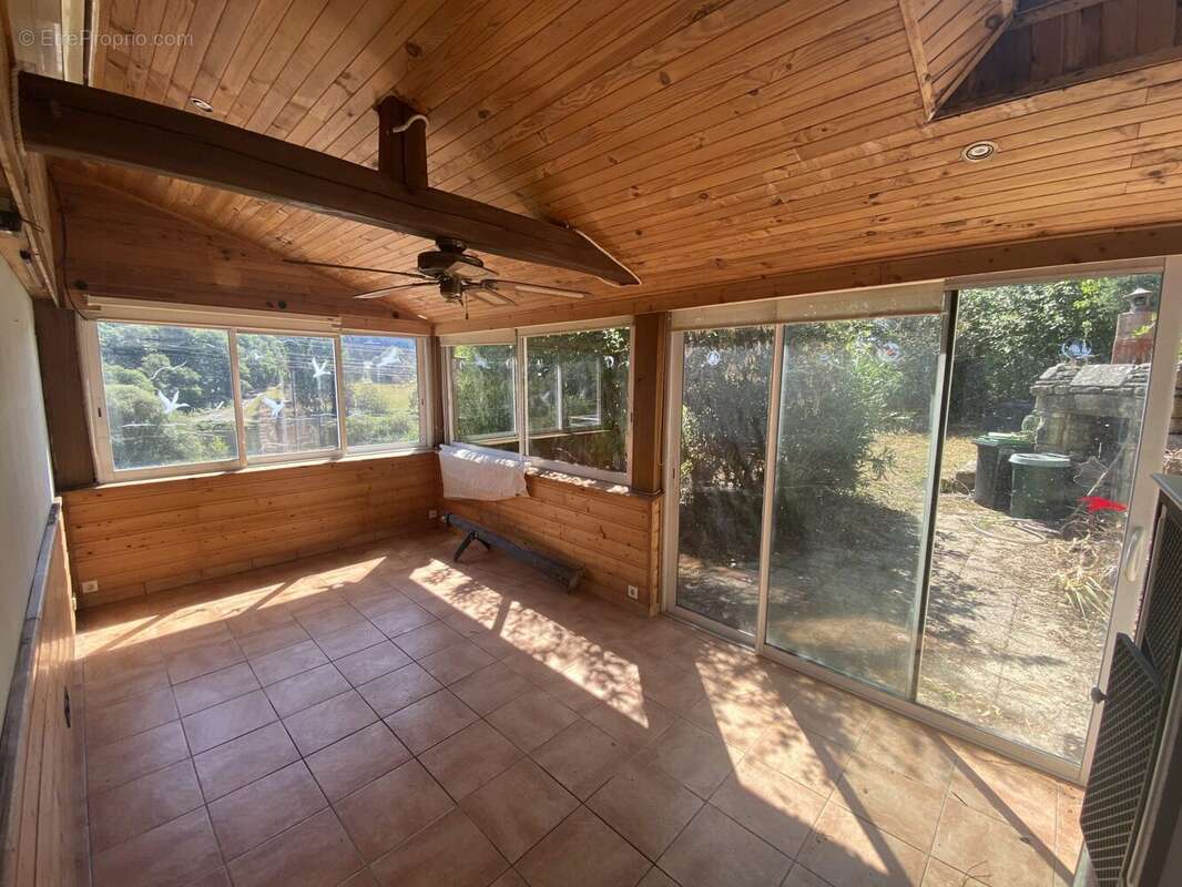 Maison 83 m² à Inzinzac-Lochrist  - photo 2