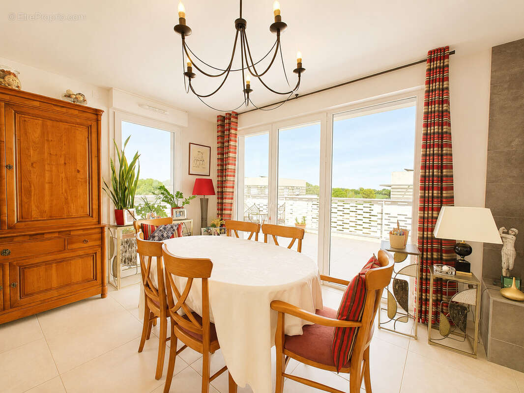 Appartement à CASTELNAU-LE-LEZ