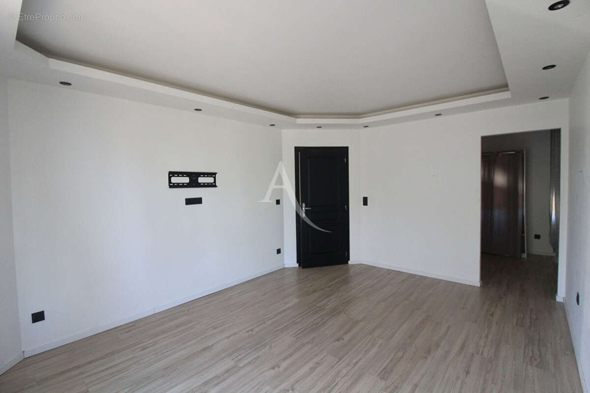 Maison 8 pièces - photo 5