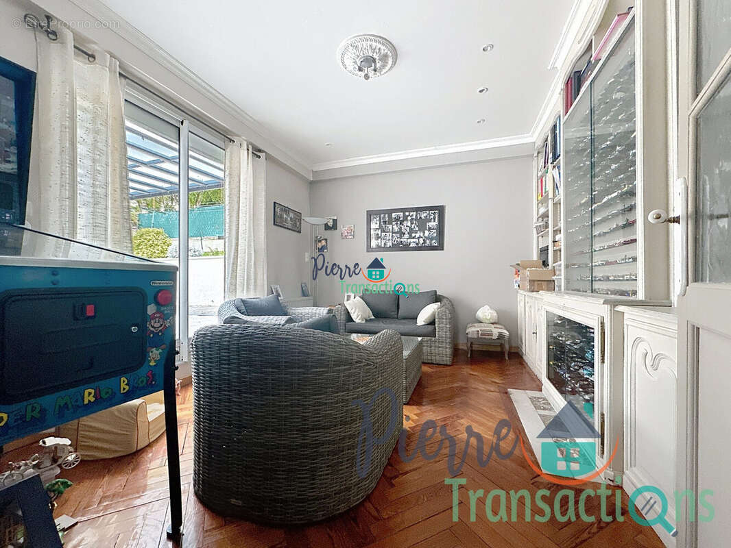 Maison à LILLEBONNE