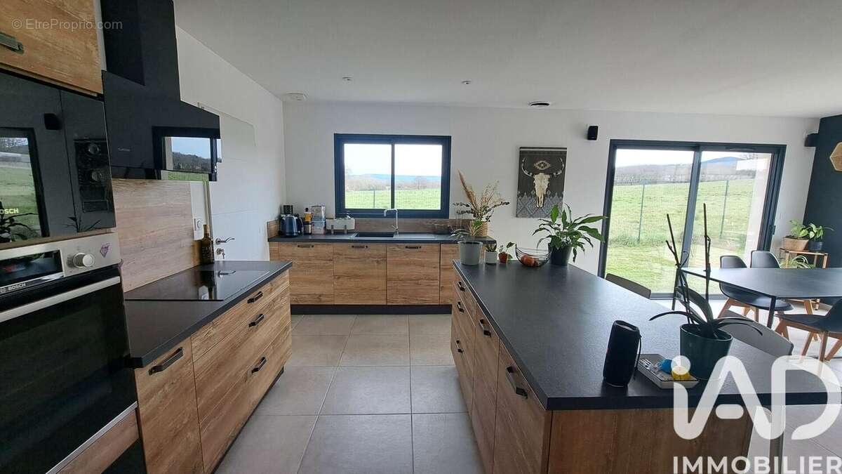 Photo 3 - Maison à MALATAVERNE