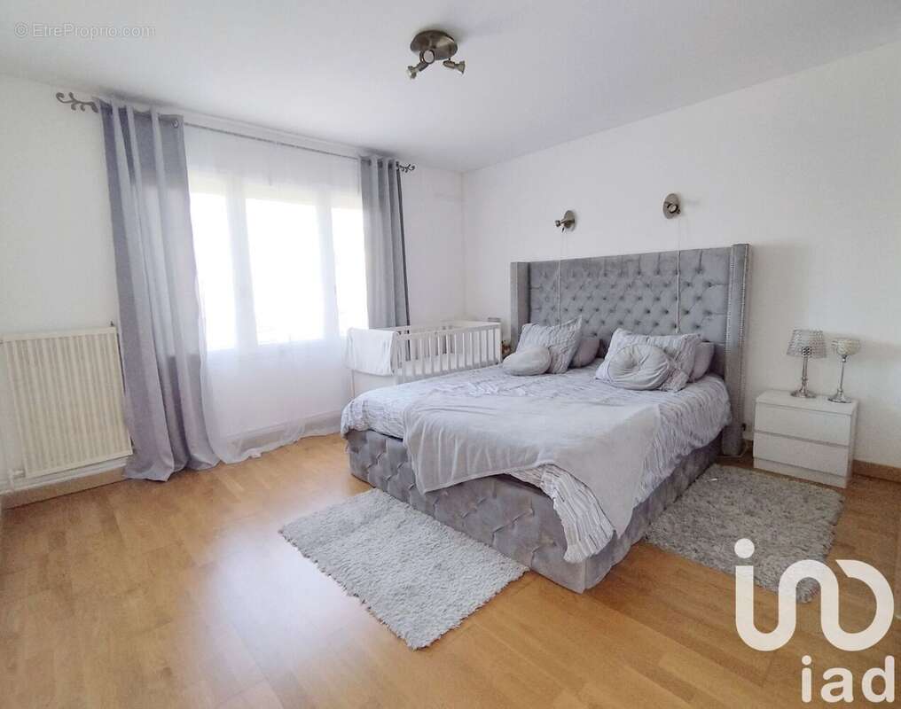 Photo 7 - Maison à CHELLES