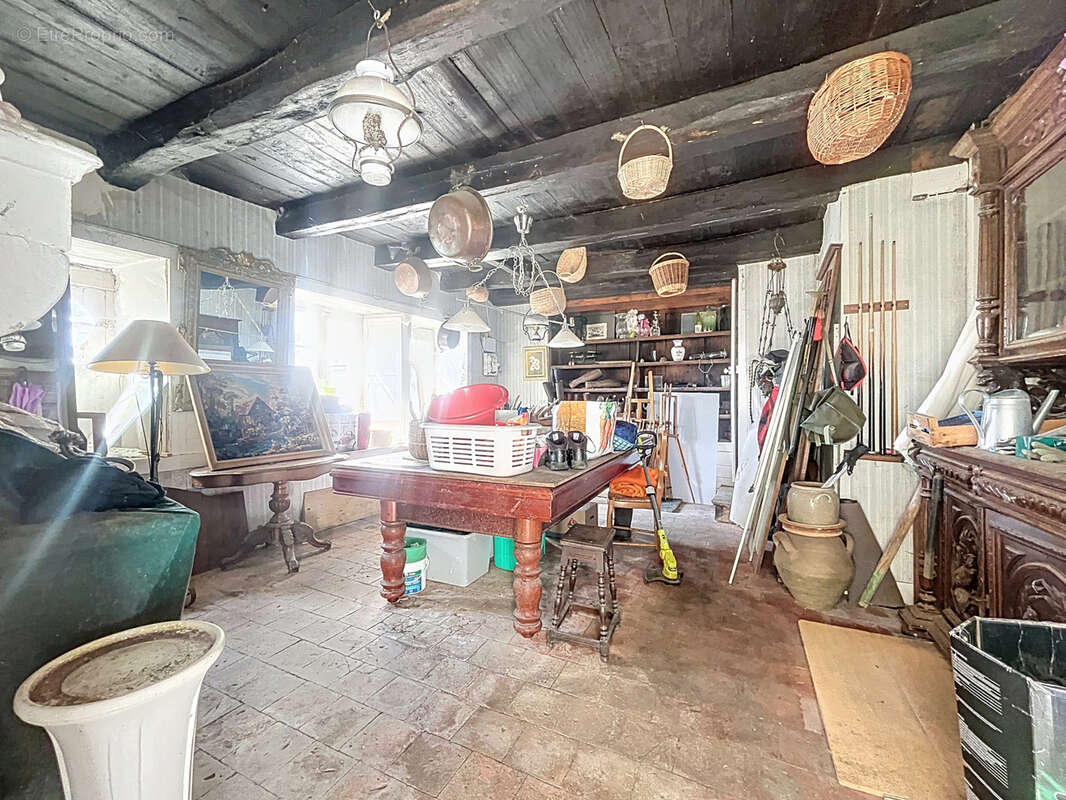 Maison à GRANCEY-LE-CHATEAU-NEUVELLE