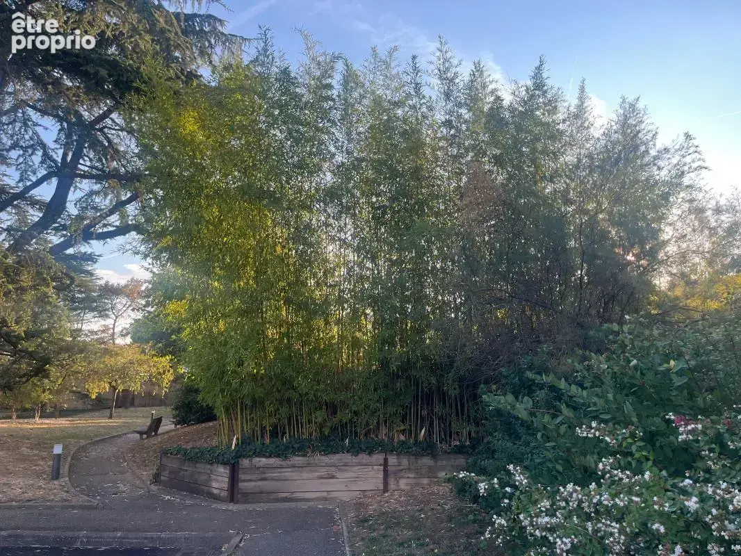 Appartement type 4 climatisé proche métro dans copropriété cossue - photo 12