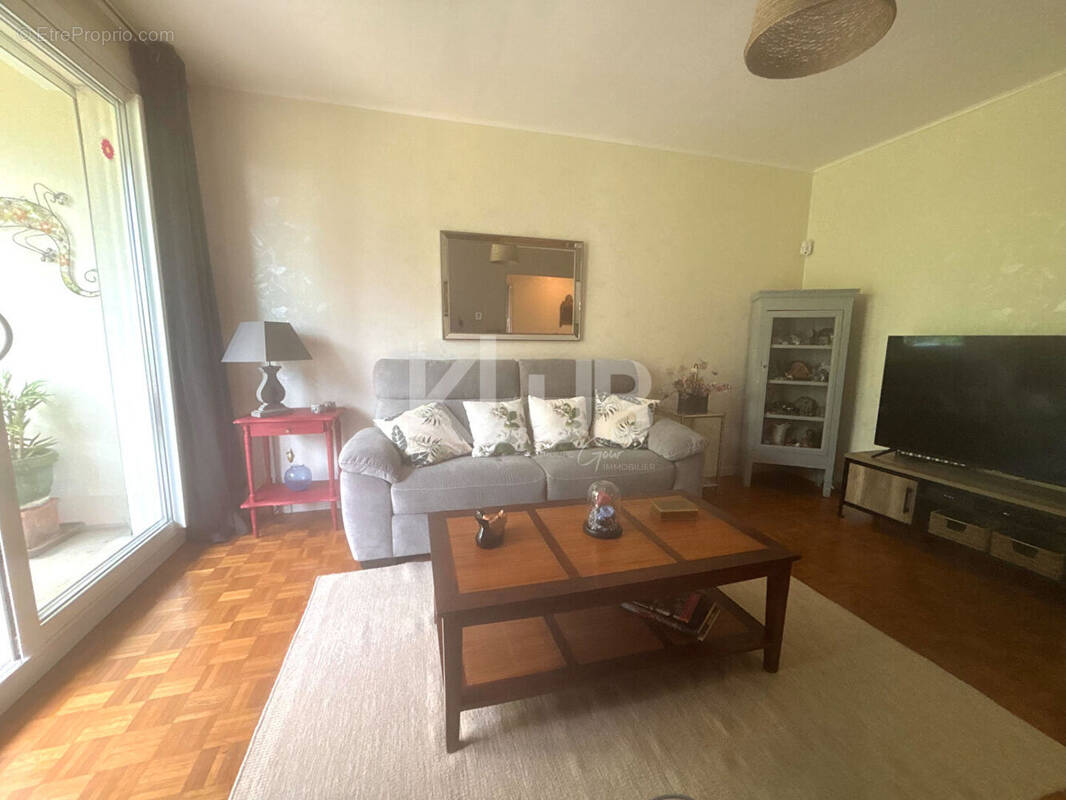 Appartement à MARSEILLE-15E