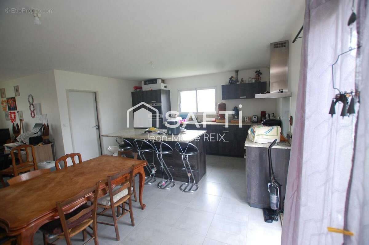 Photo 3 - Maison à BRAUD-ET-SAINT-LOUIS