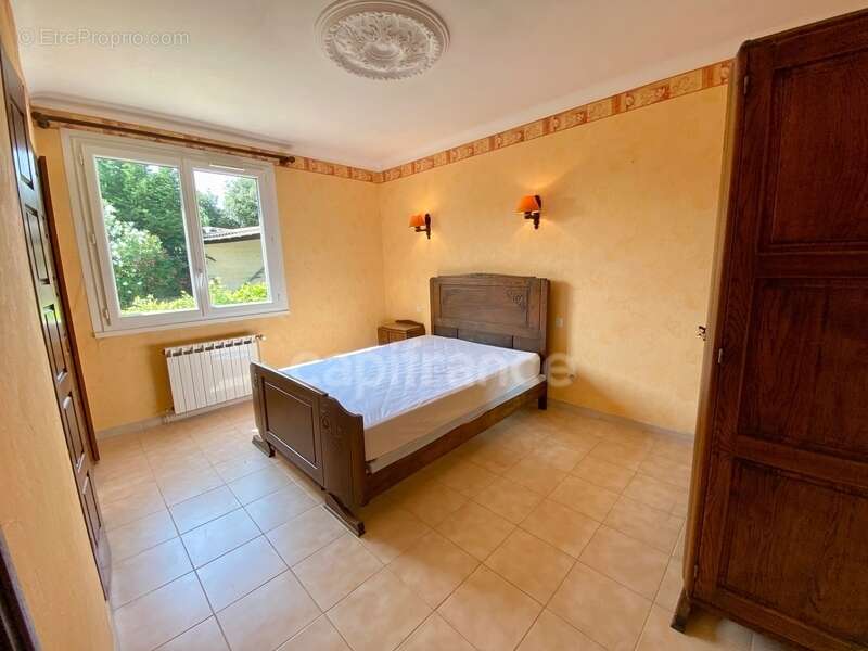 Dpt Gard (30), à vendre Proche Uzès 10mn, maison P4, grand terrain paysagé, piscinable de 1620m2 - photo 16