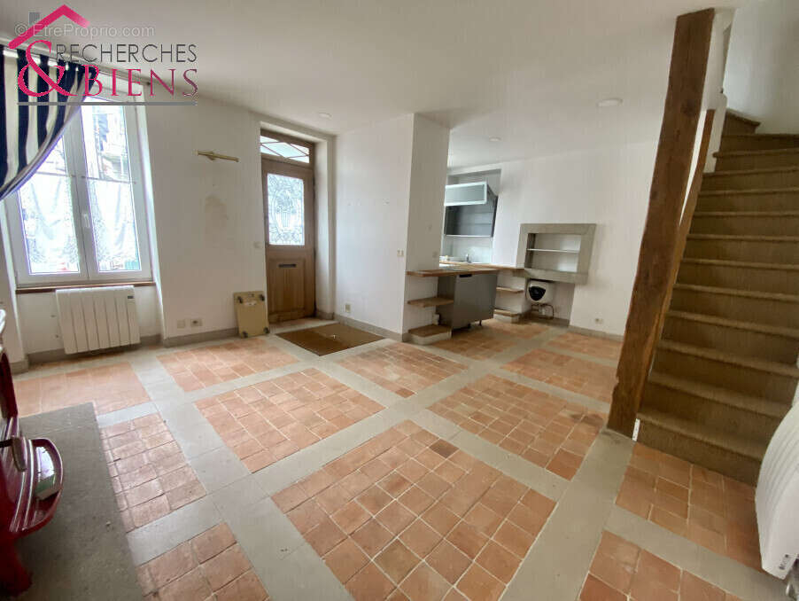 Maison à SAINT-VAAST-LA-HOUGUE