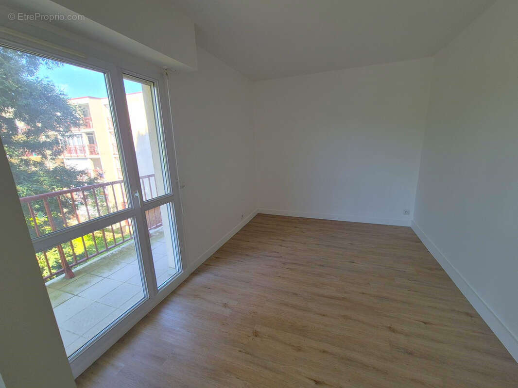 Appartement à VELIZY-VILLACOUBLAY