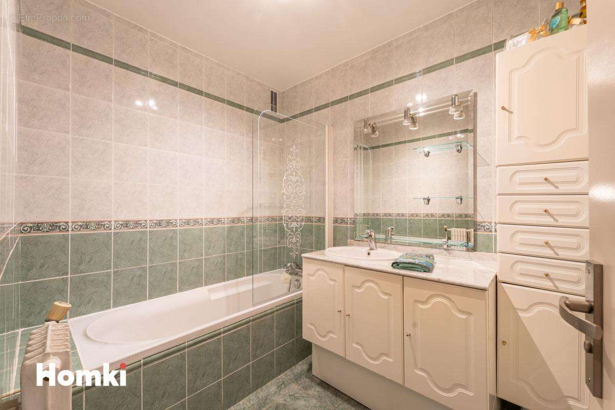 Appartement à MARSEILLE-10E