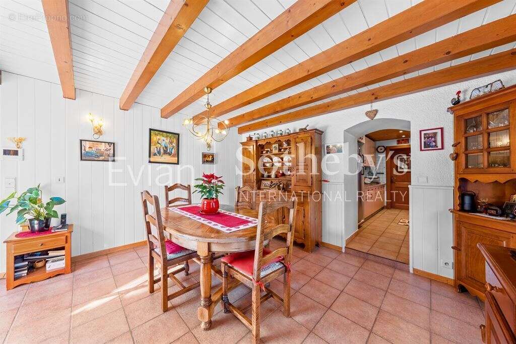 Maison à MAXILLY-SUR-LEMAN