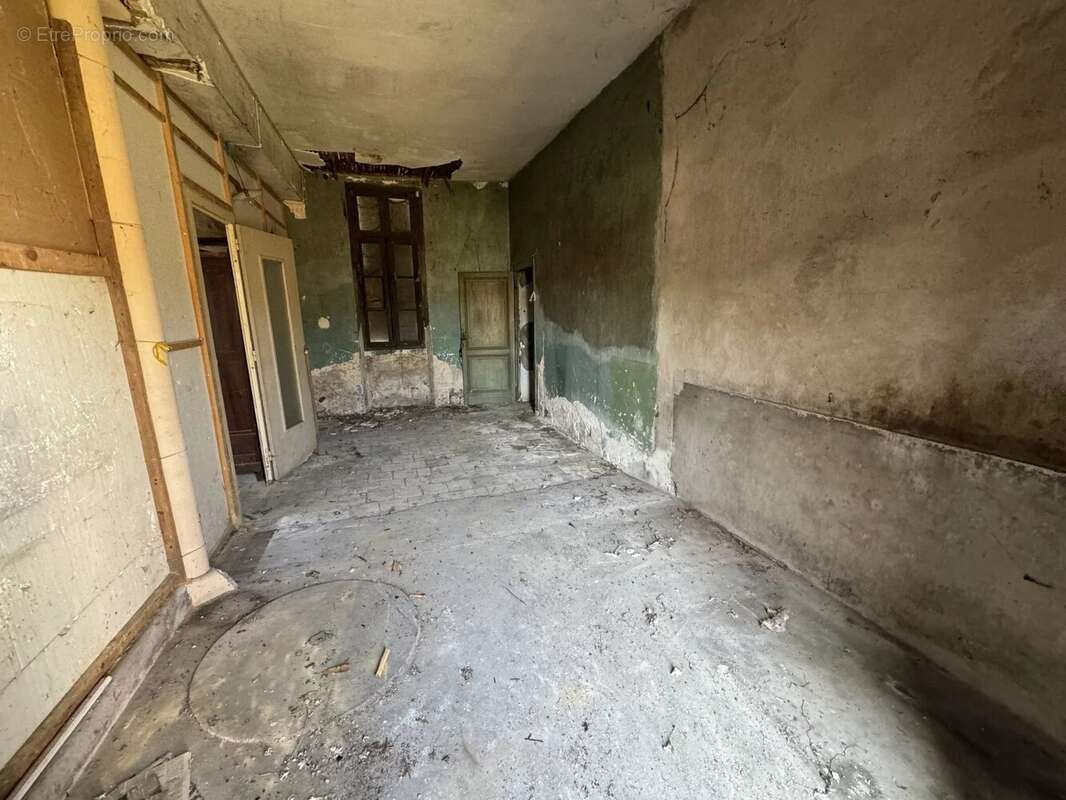 Ensemble immobilier - photo 13