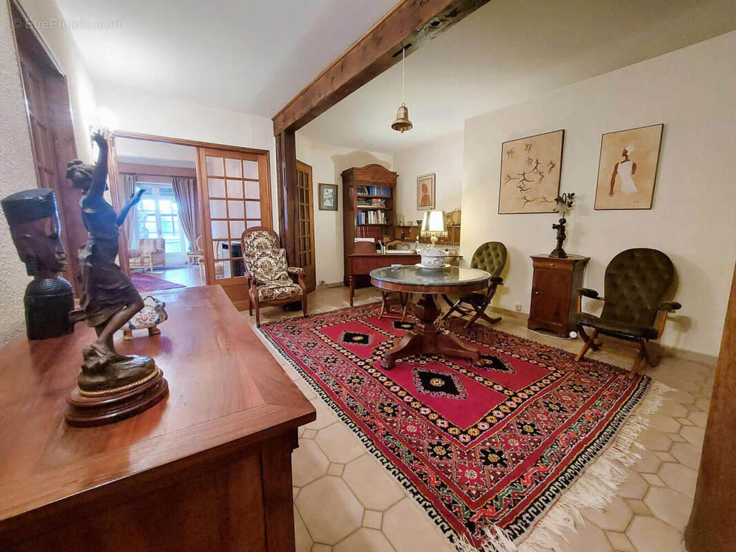 bureau 2,1 - Maison à SAINT-MARTORY