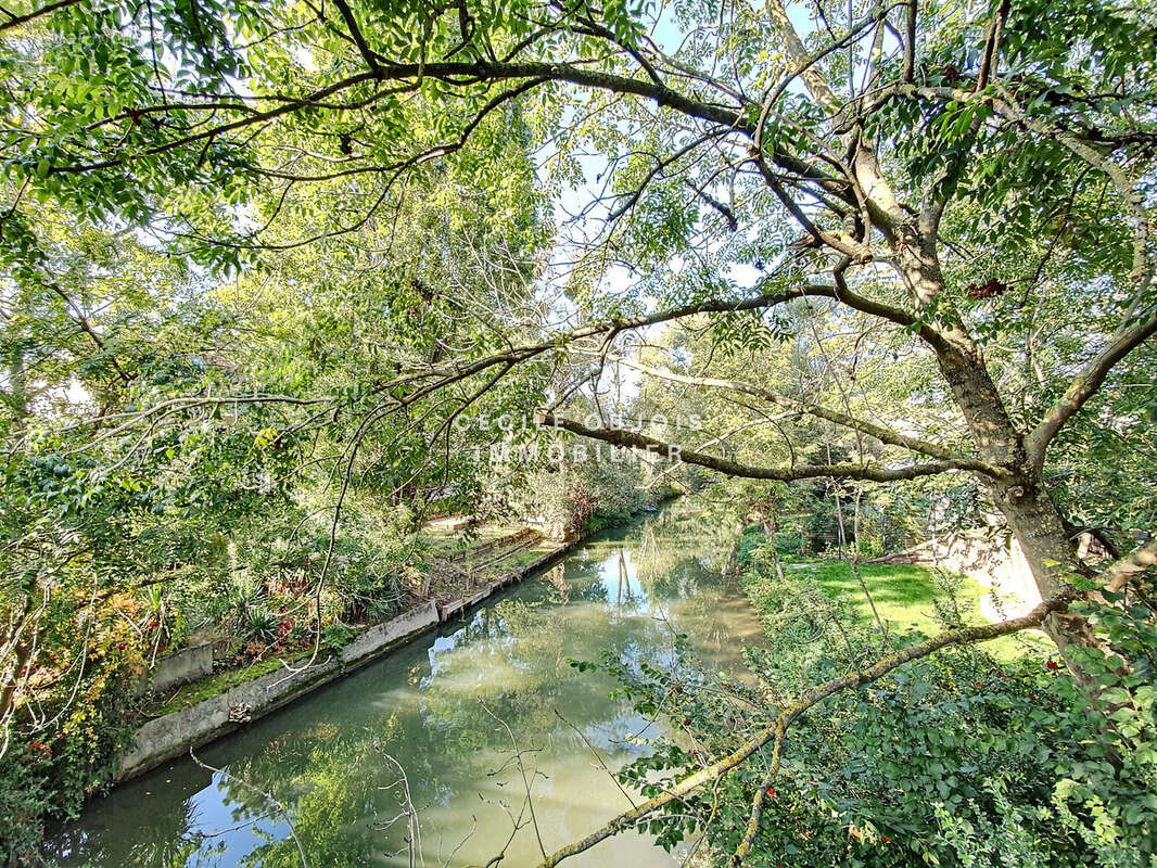 Terrain à JOINVILLE-LE-PONT