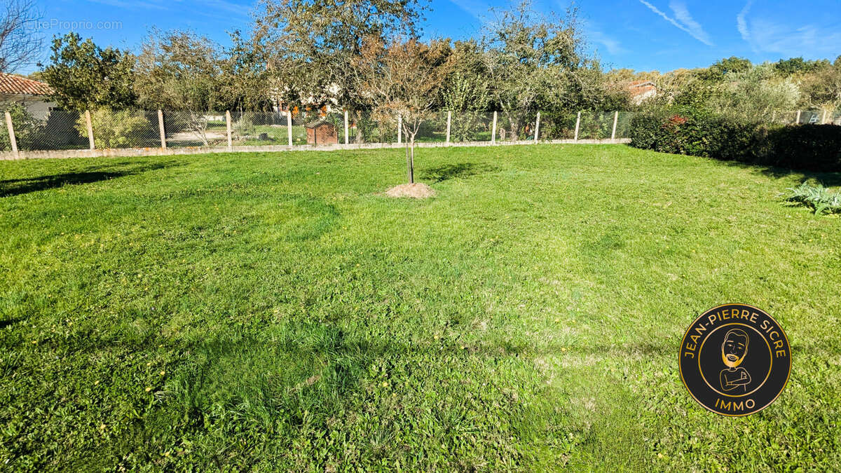 Terrain à CINTEGABELLE