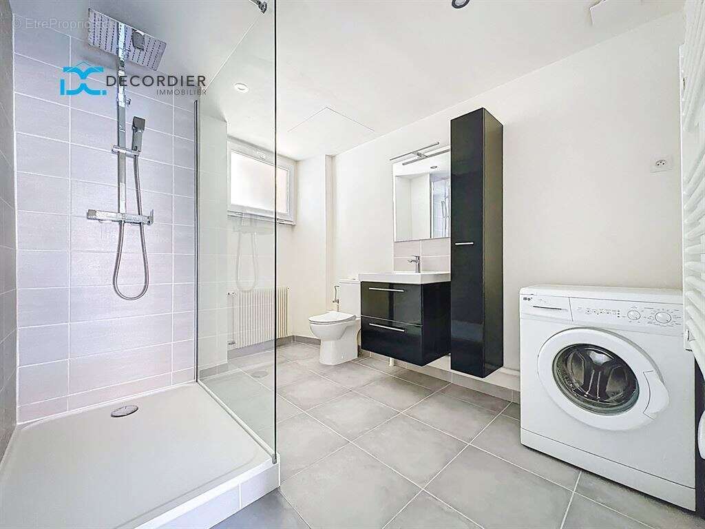 Appartement à EVIAN-LES-BAINS