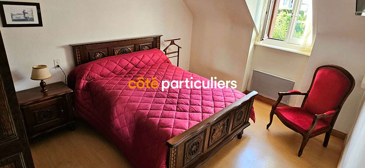 Maison à MUR-DE-BRETAGNE