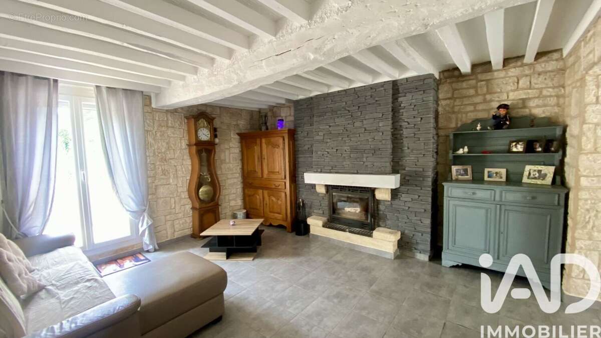 Photo 9 - Maison à ESTREES-SAINT-DENIS