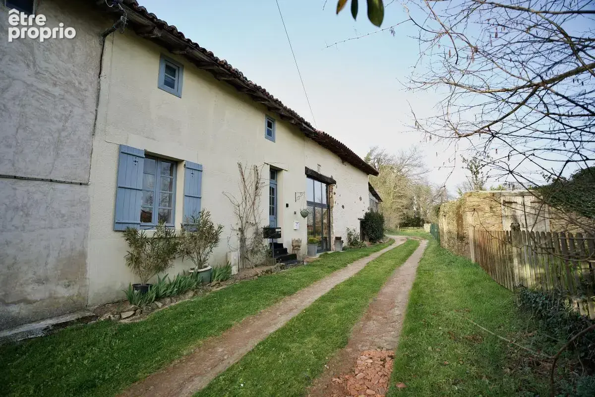 Maison 135 m² à Gorre  - photo 30
