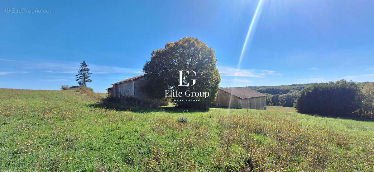 Maison à SAINT-PRIVAT-DES-PRES