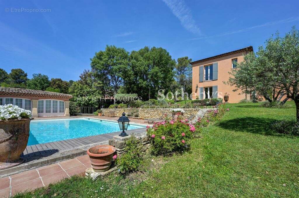 Maison à SAINT-MARC-JAUMEGARDE