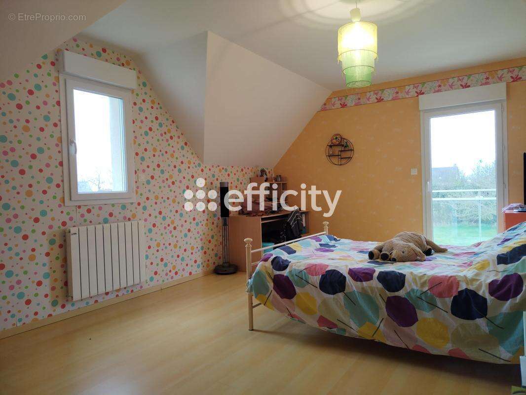 Maison 211 m² à Picauville  - photo 8