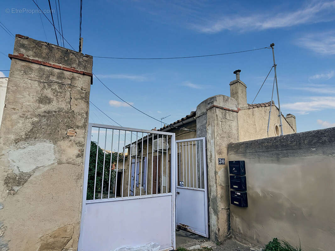 Appartement à MARSEILLE-15E