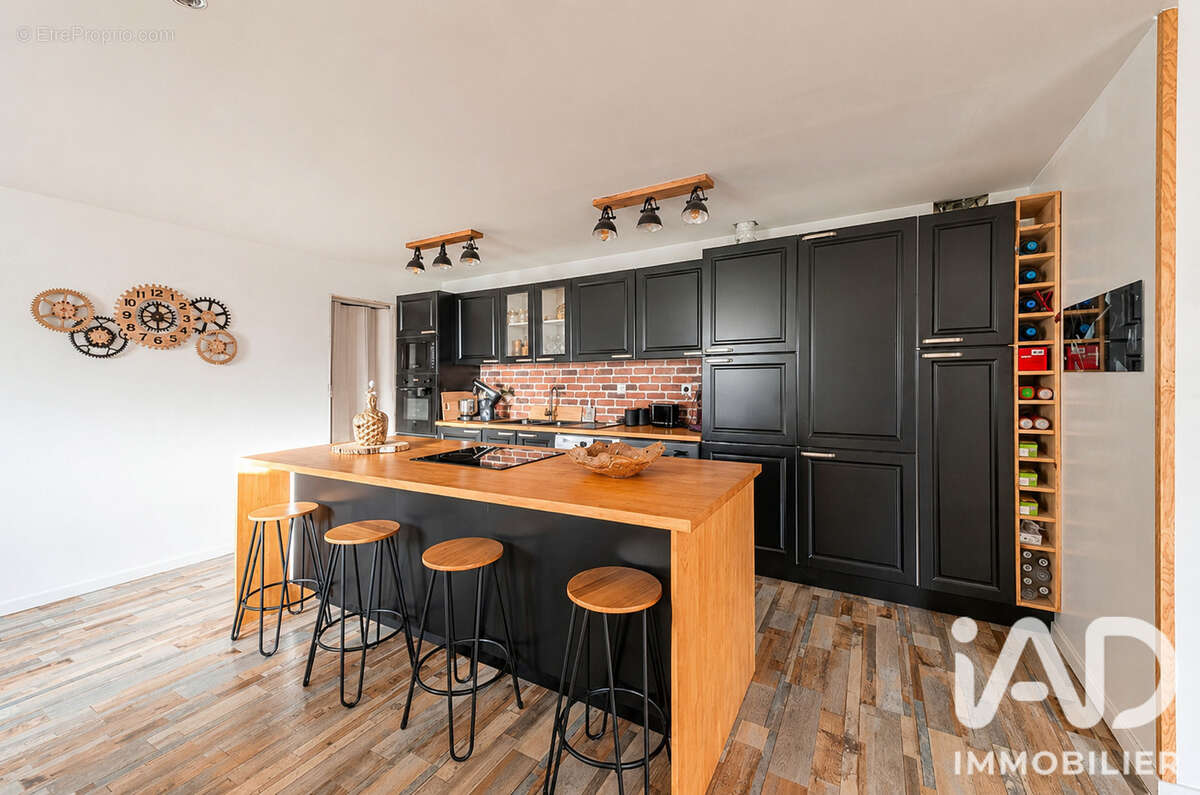 Maison 120 m² à Beuvrages  - photo 2