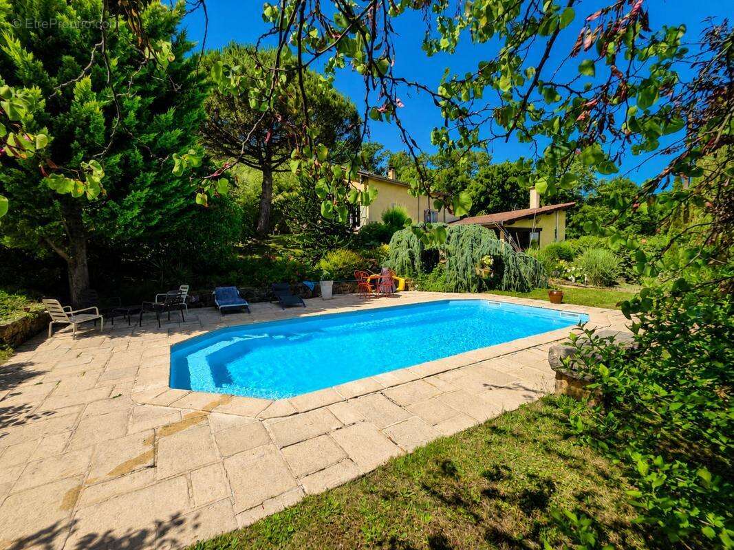 Maison 150 m² à Courzieu  - photo 10