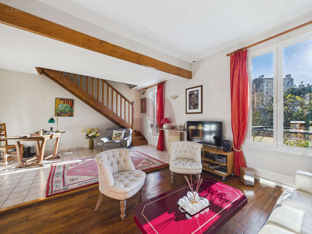 Appartement à IVRY-SUR-SEINE