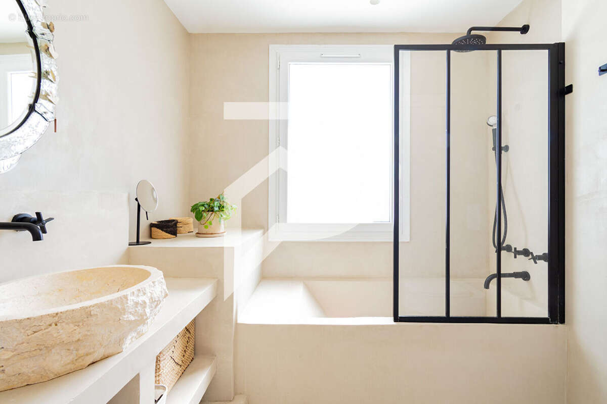 Maison à MARSEILLE-7E
