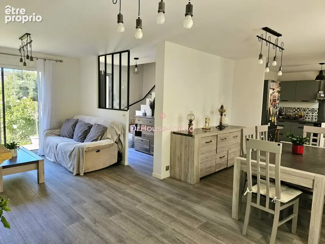 Maison 6 pièces 153 m² à vendre à Saint-Maur-Des-Fosses (94100) - photo 19
