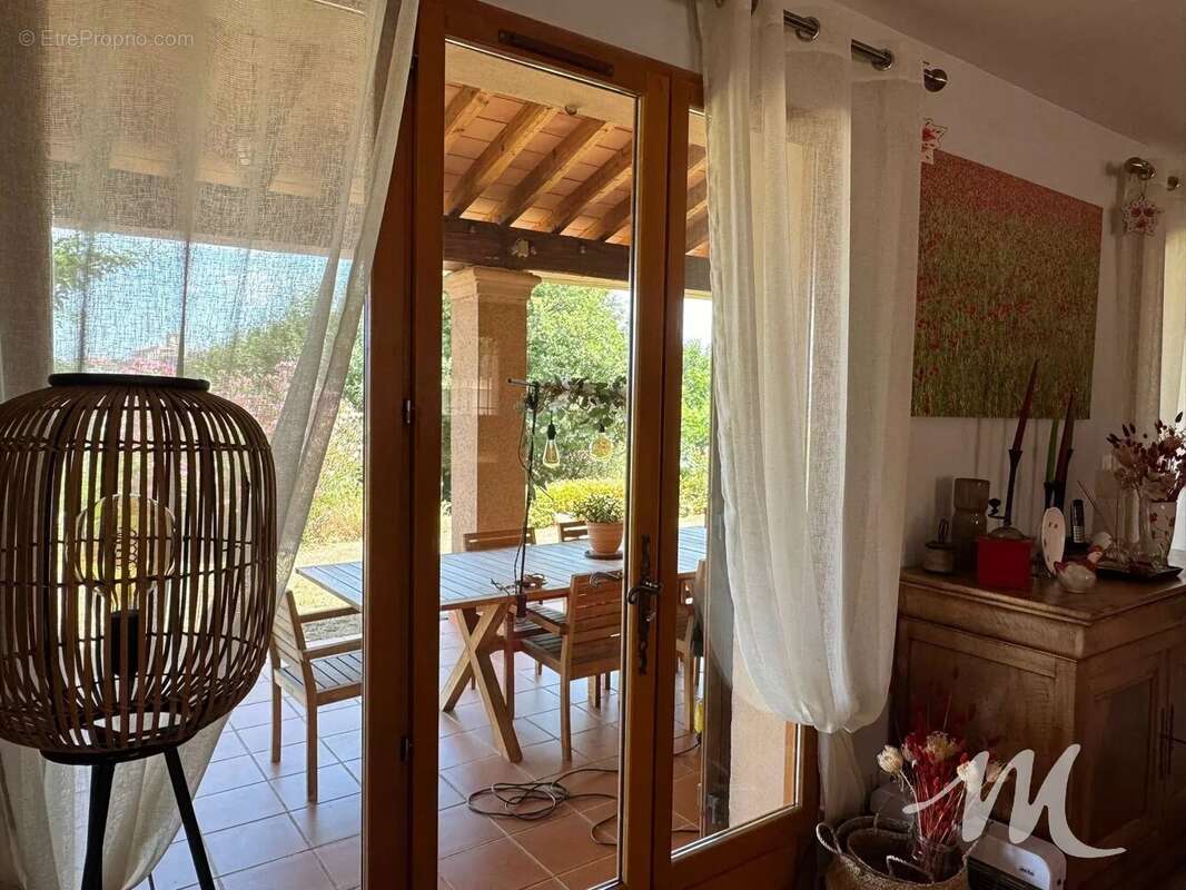 Grande maison de Charme à vendre  à Montmeyan avec Piscine, garage, abri voiture - photo 40