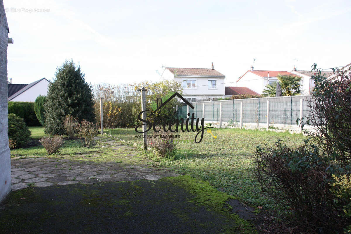 Maison à ROOST-WARENDIN