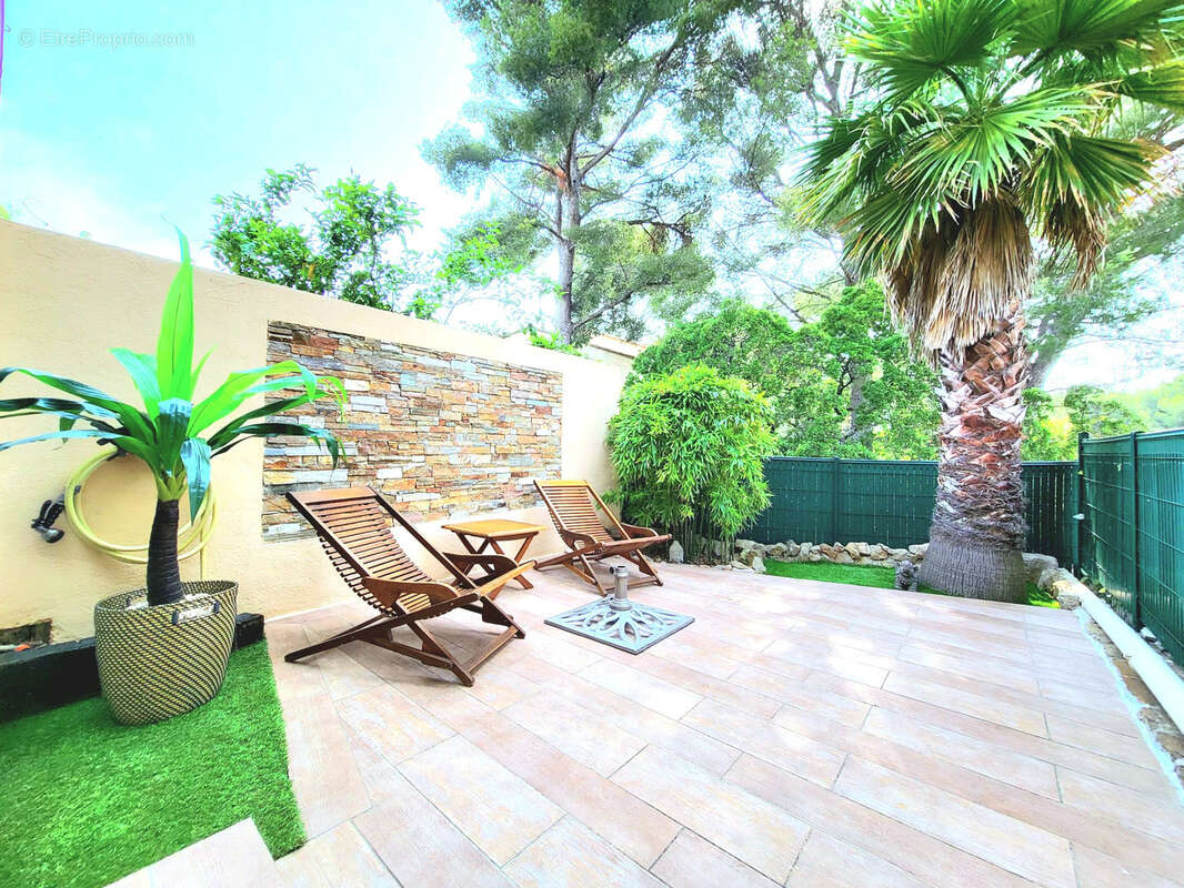 Appartement à SANARY-SUR-MER