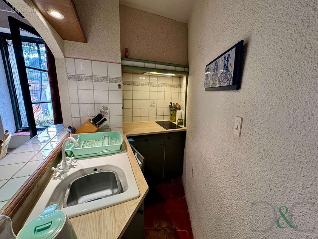 Maison à BORMES-LES-MIMOSAS