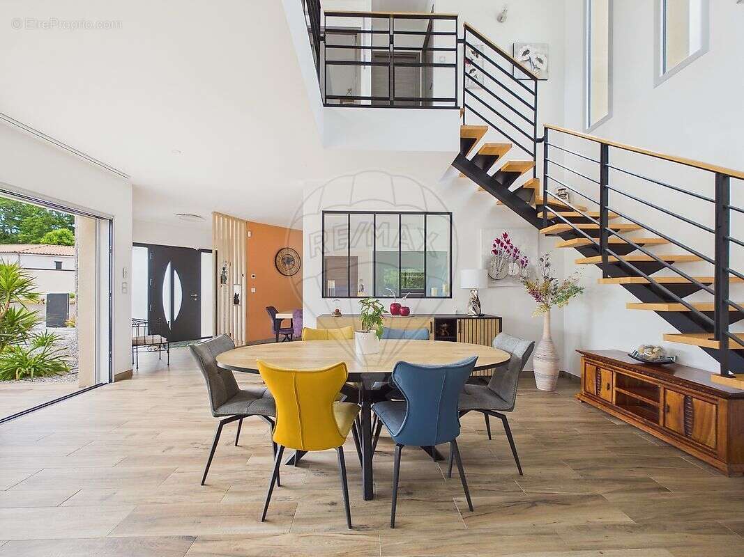 Maison à LES MATHES