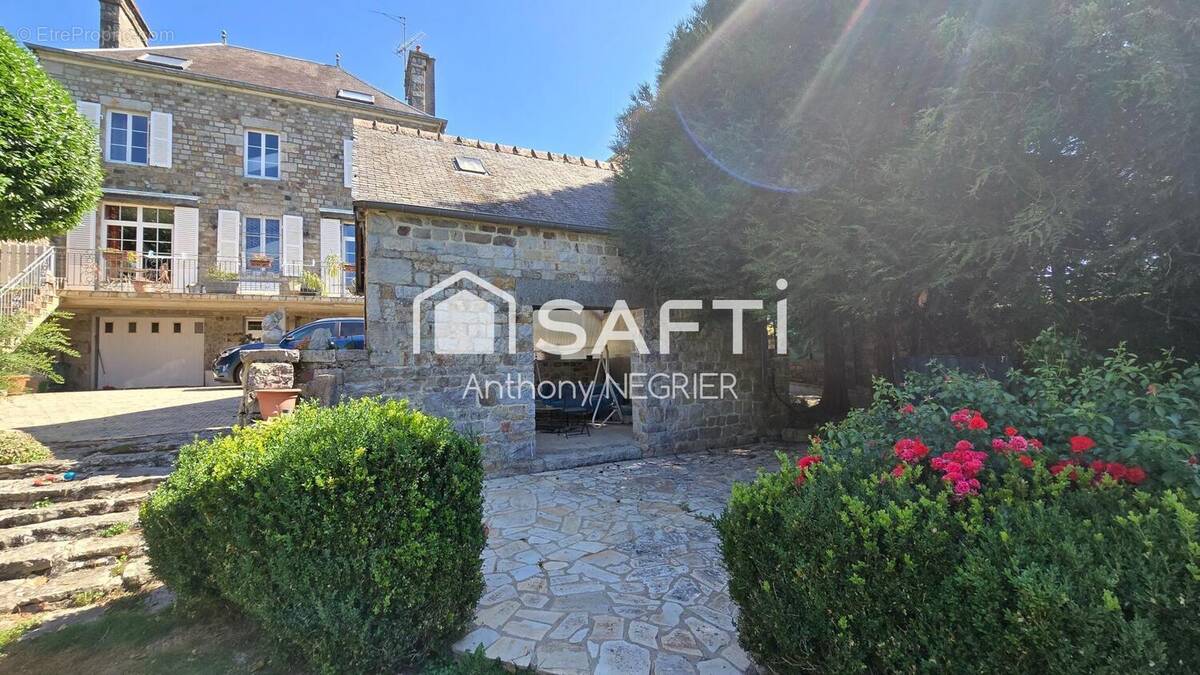 Photo 1 - Maison à DOMFRONT