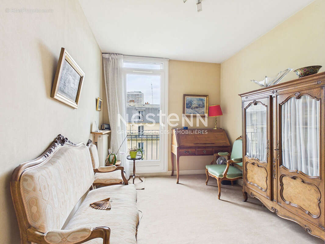 Appartement à PARIS-19E