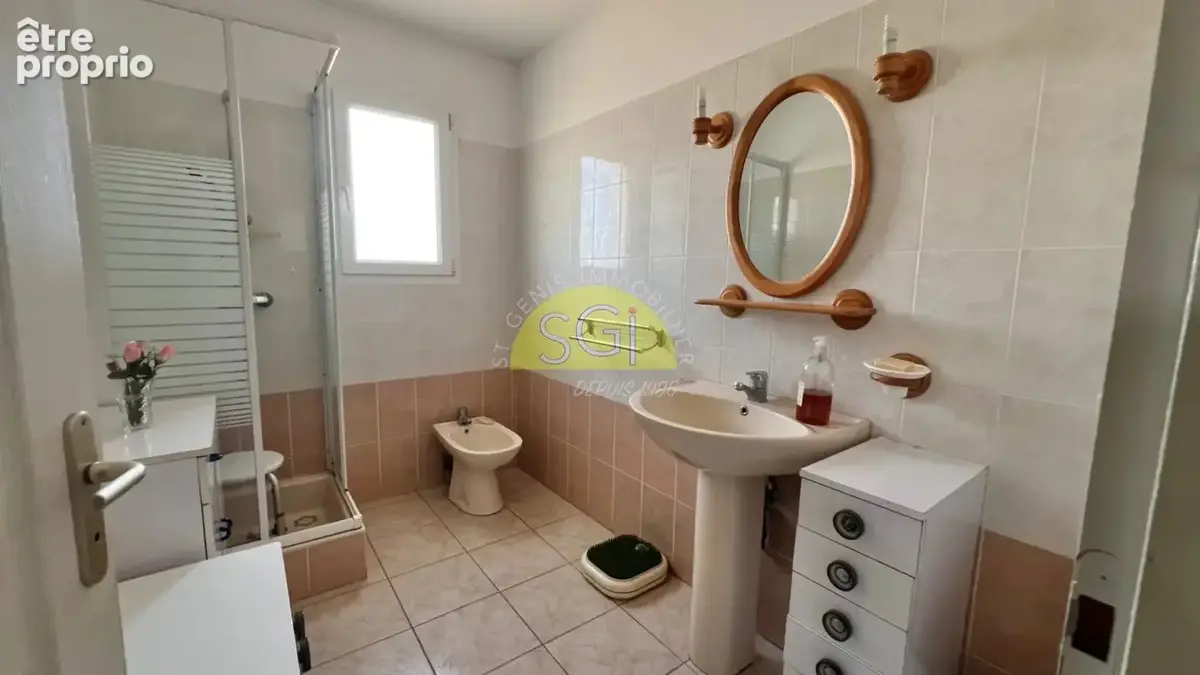 Villa 3 faces de plain-pied sur 486 m2 de terrain - photo 10