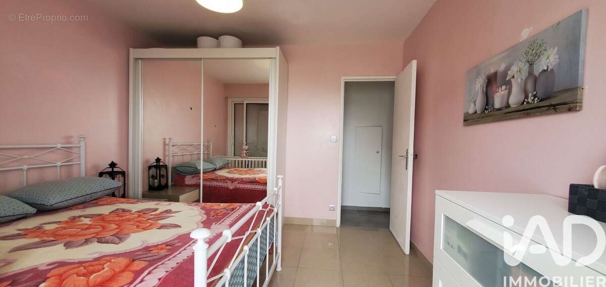 Photo 8 - Appartement à RILLIEUX-LA-PAPE