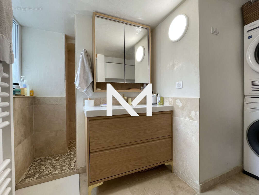 Appartement à NOYAREY