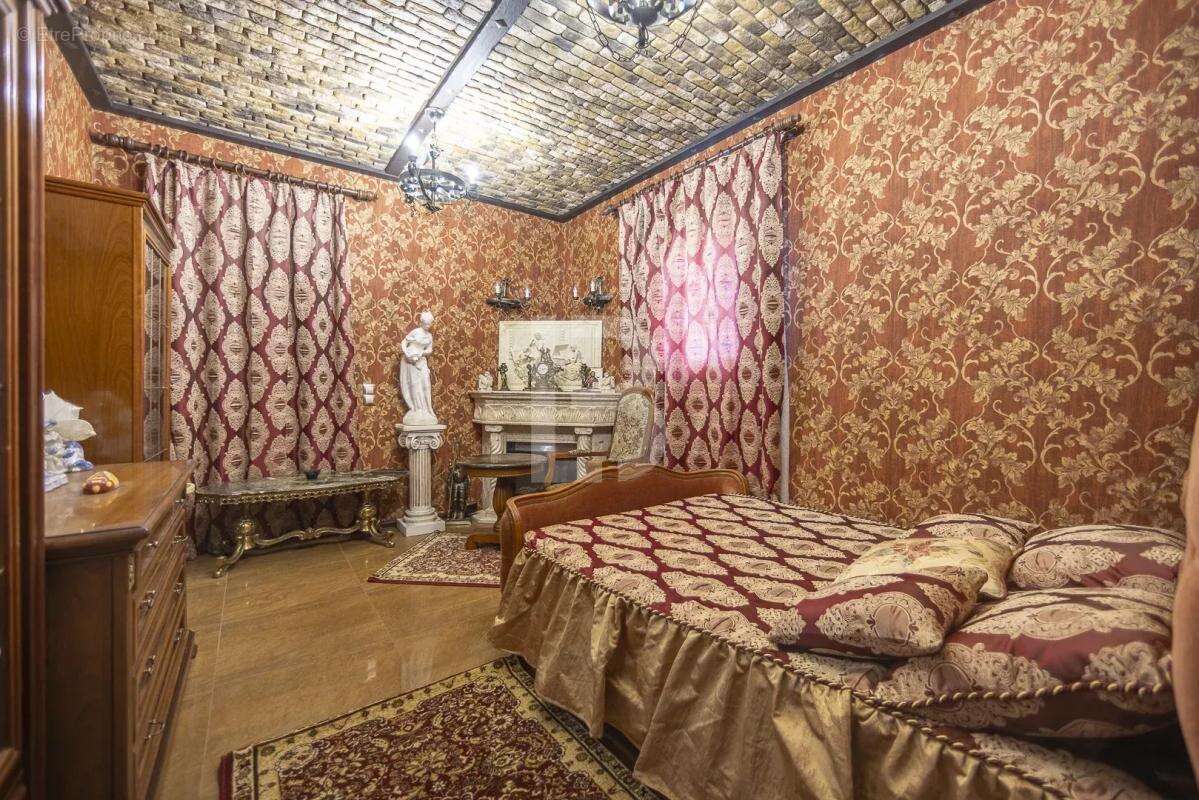 Maison à MOUANS-SARTOUX